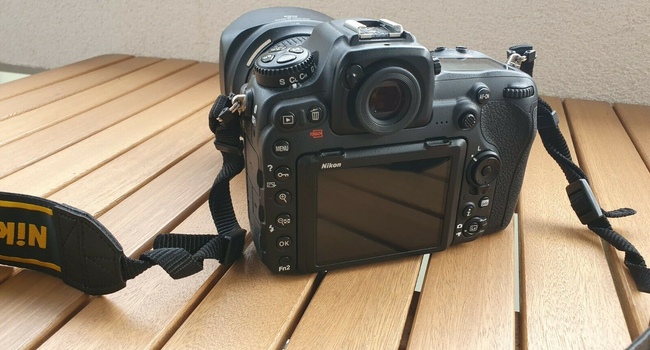 Nikon D500 камера в идеальном состоянии для продажи